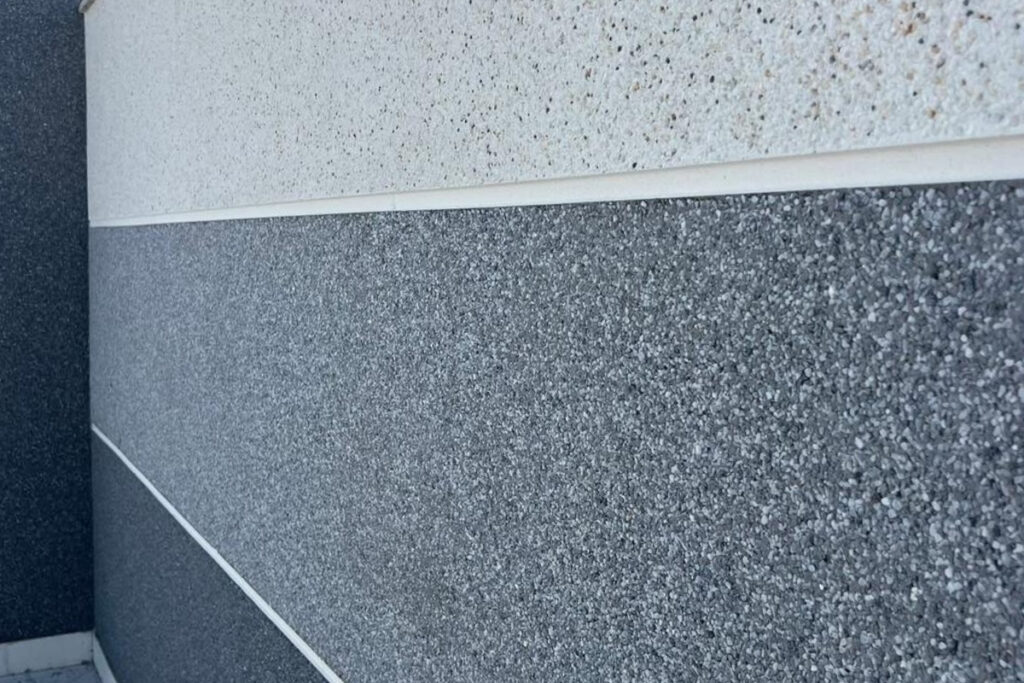 Detalhe de uma parede no Ipiranga com pedras oídas naturais