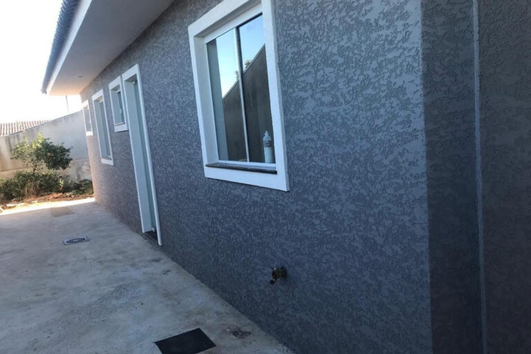 Detalhe técnico de amostra de textura projetada aplicada em áreas nobres no bairro Barcelona em São Caetano do Sul.